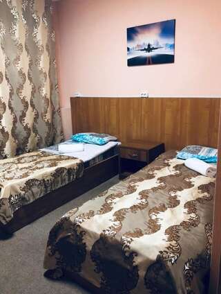 Гостиница Азалия Казань Стандартный двухместный номер с 2 отдельными кроватями-15